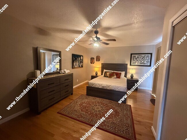 Building Photo - 65 Pheasant Hill Dr NE