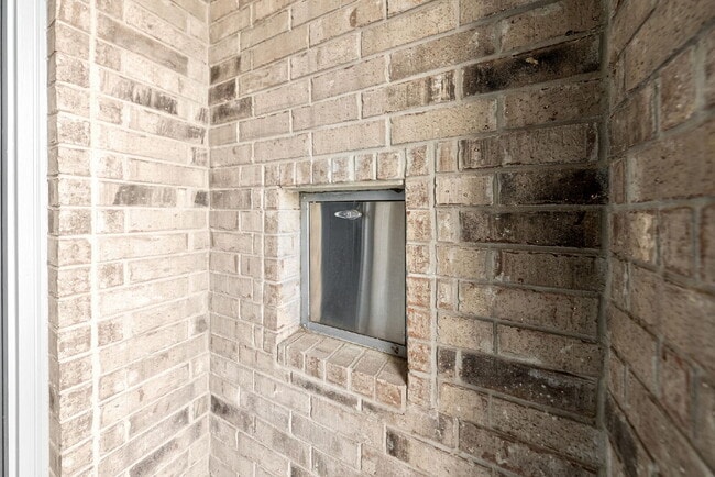 Building Photo - A Home that Blends Comfort, Style, and Eve...