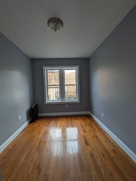 Building Photo - 1203 Kennedy Blvd
