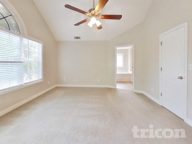 Building Photo - 8870 Mae Ct