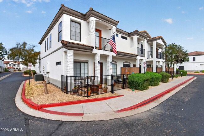 Building Photo - 3150 E Beardsley Rd