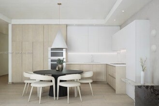 Building Photo - 151 Crandon Blvd