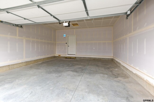 Building Photo - 12811 S 45th Ter