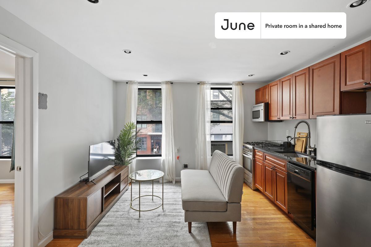 Building Photo - Room in Shared 3 bed/1 bath home in East Village