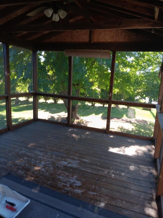 Building Photo - 2651 Stanbrook St