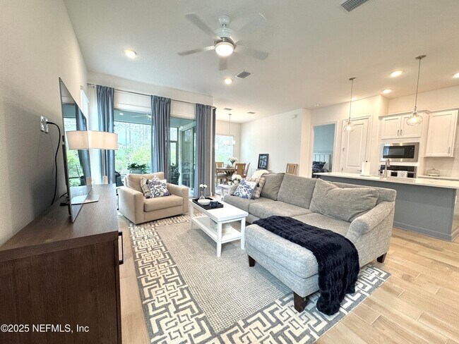 Building Photo - 97 Latham Dr