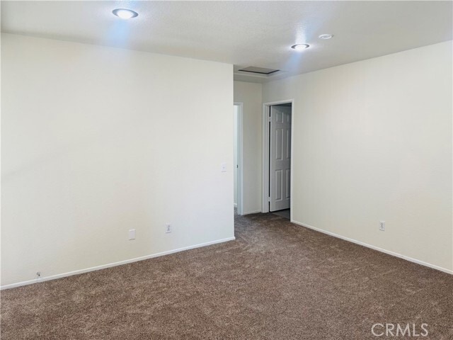 Building Photo - 8911 Glenwood Ave