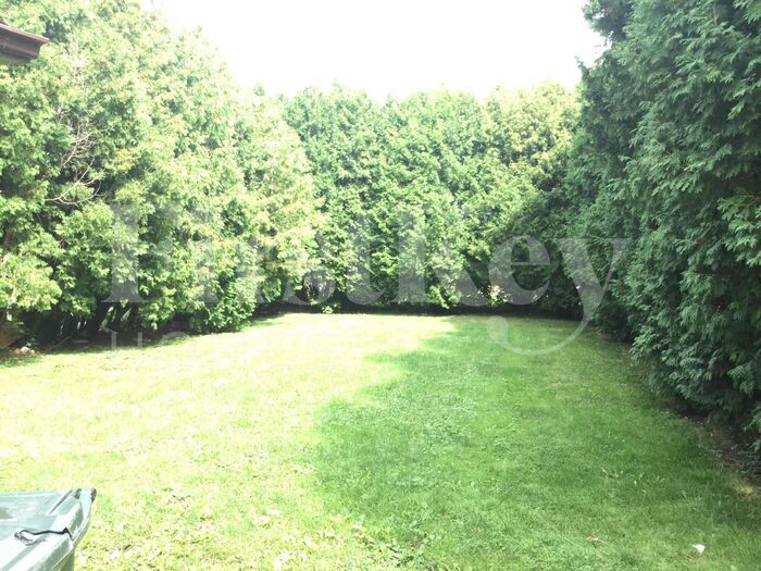 Building Photo - 123 Keller Ave