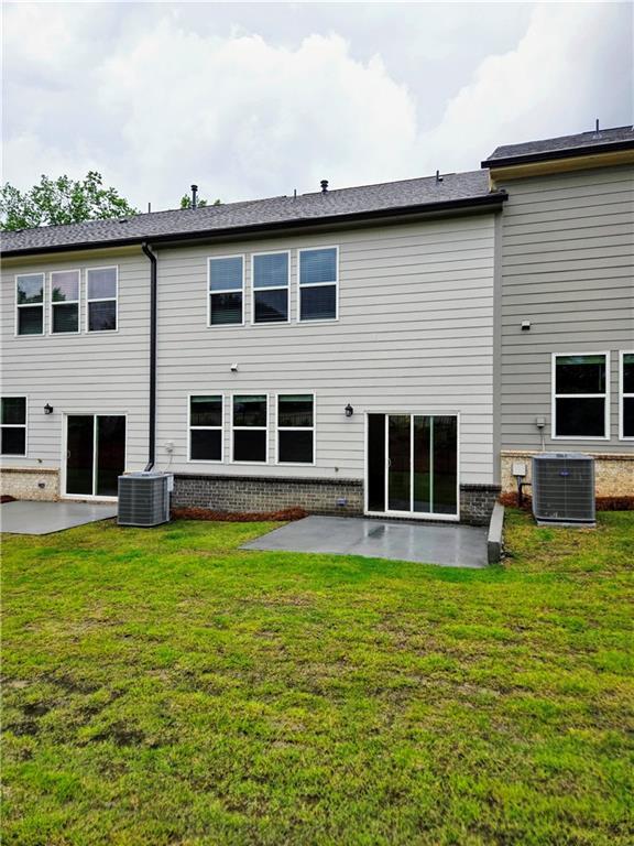 Building Photo - 2445 Livi Ln