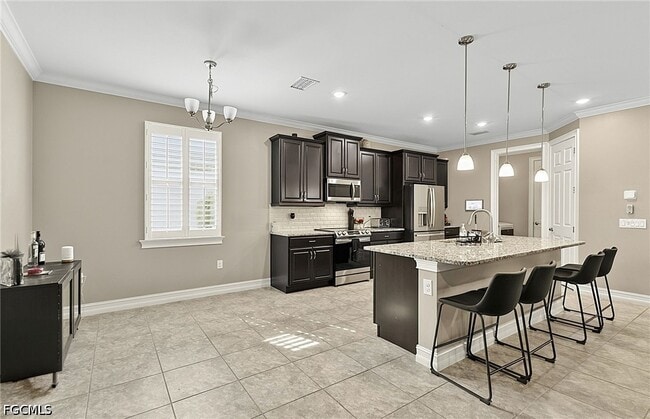 Building Photo - 3391 Acapulco Cir