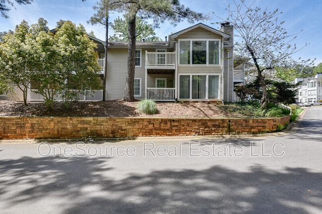 Building Photo - 1210 Augusta Dr