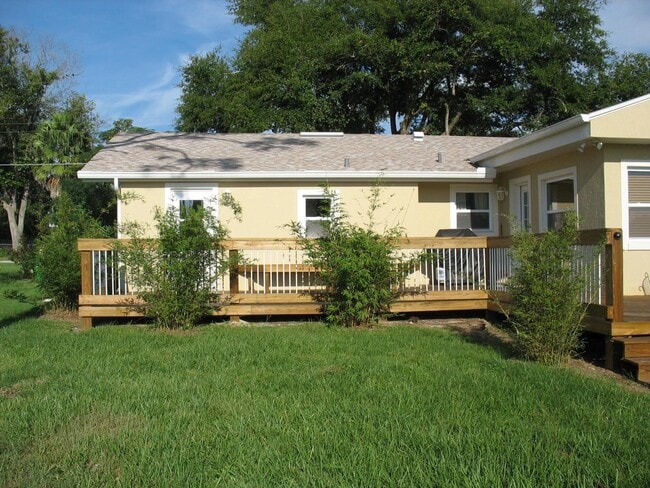 Building Photo - 45 S Shell Rd
