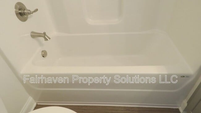 Building Photo - 1978 Mitchell Ave