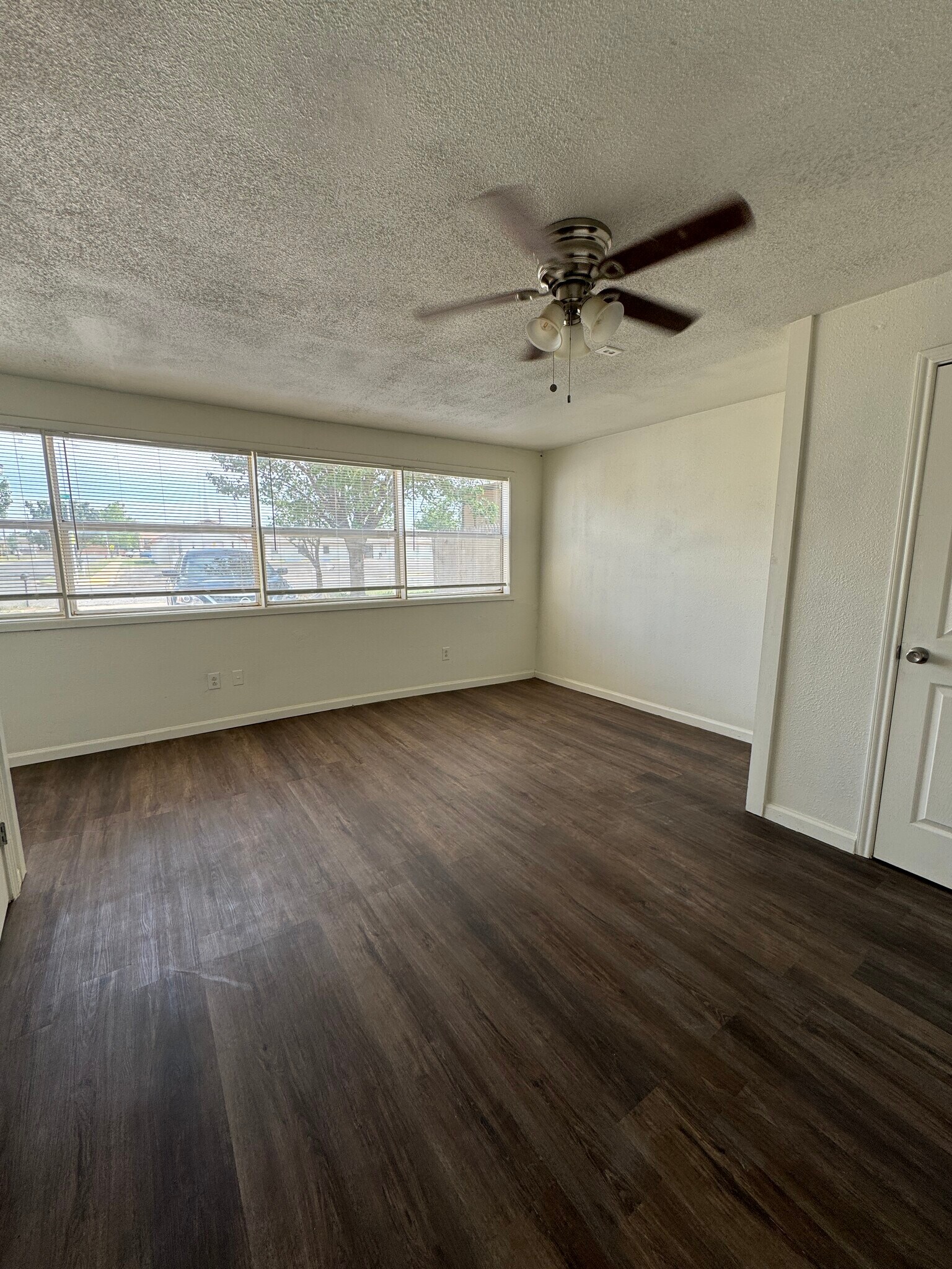 Building Photo - 5606 46th St