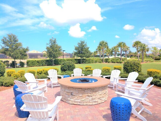 Building Photo - Annual Furnished 2 Bedroom 2 Bathroom with a Flex Room in Island Walk!