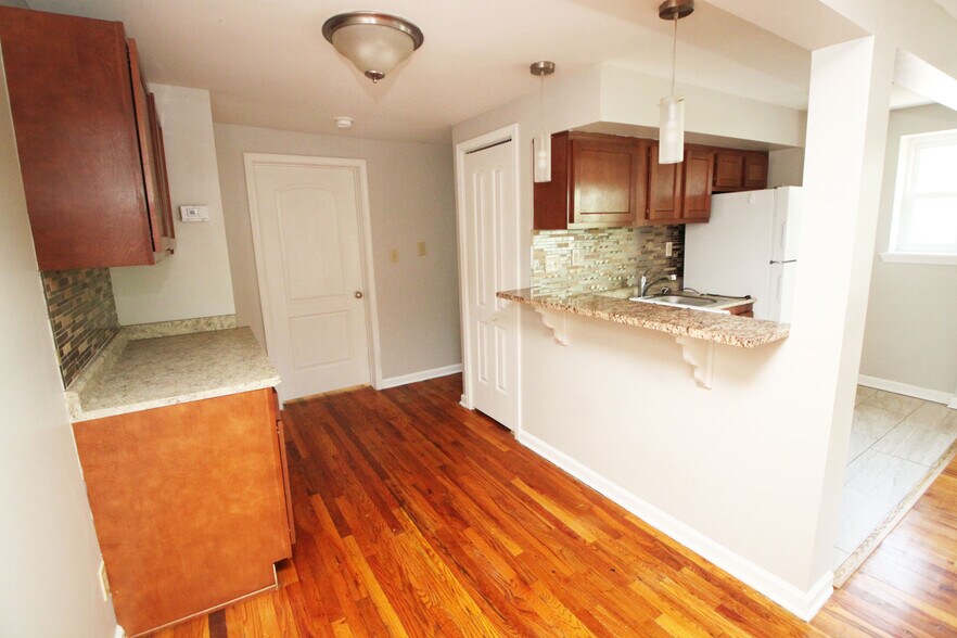 Sumner Place 1 Bedroom - Sumner Avenue Apartments