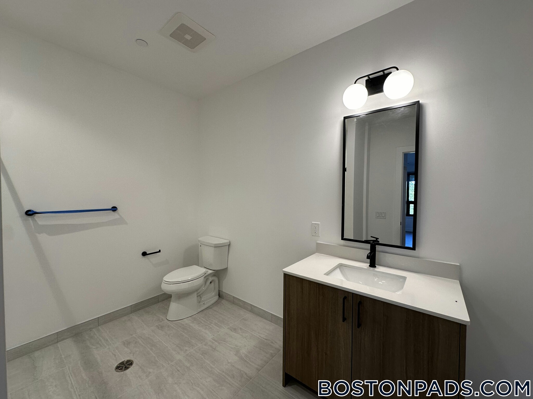 Building Photo - 199 Gardner St