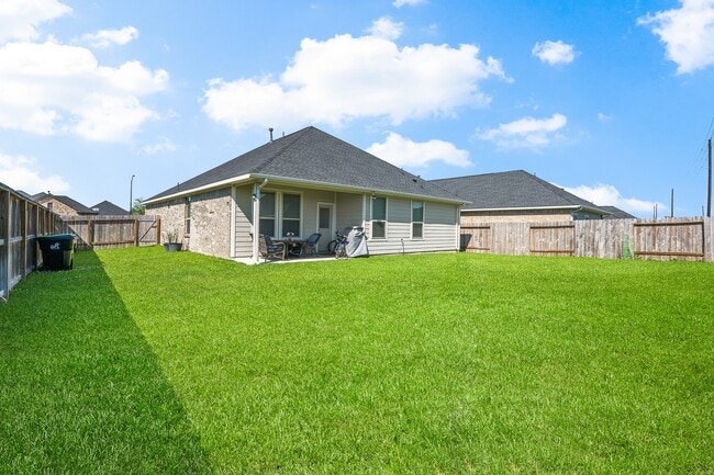 Building Photo - 31243 Conover Dr