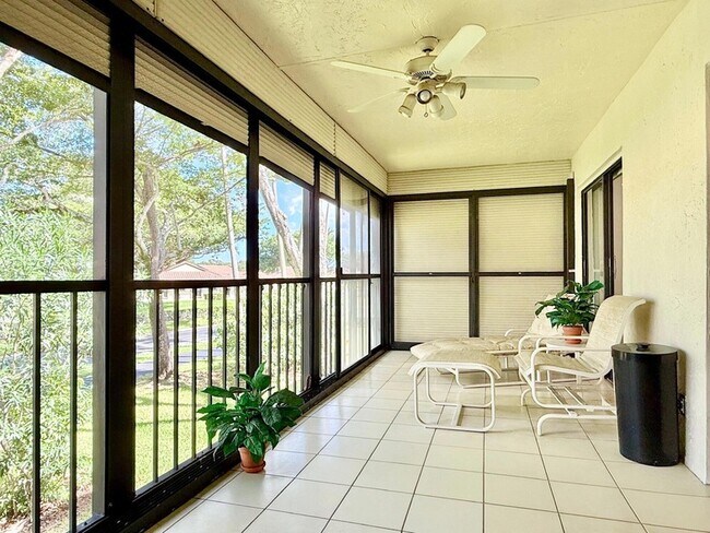 Building Photo - 10678 Ocean Palm Way