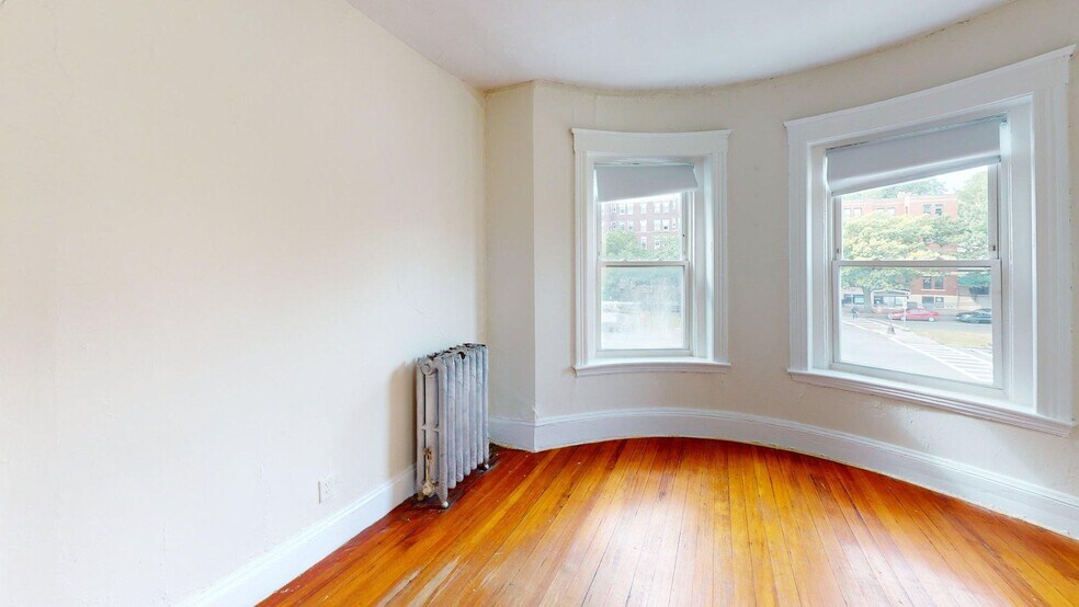 Building Photo - 1381 Commonwealth Ave
