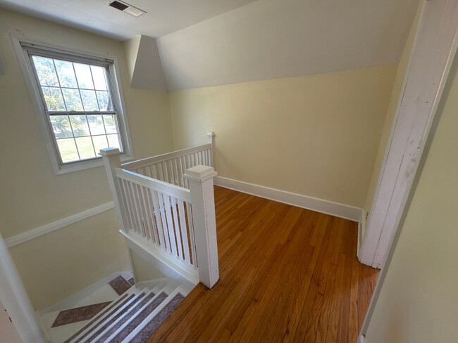 Building Photo - Paducah City Home