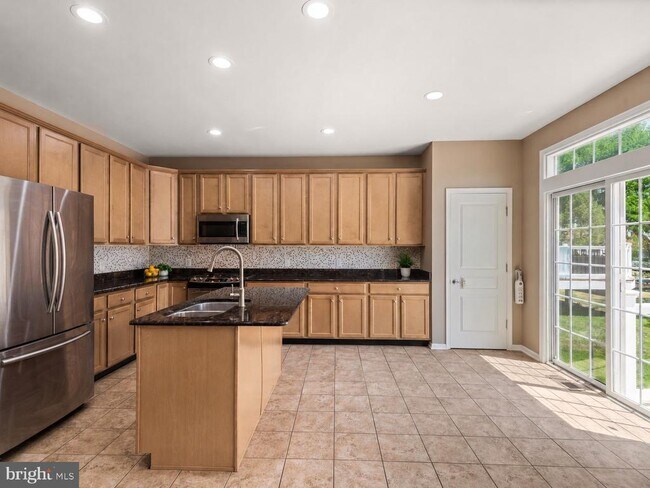 Building Photo - 209 N Caldwell Cir