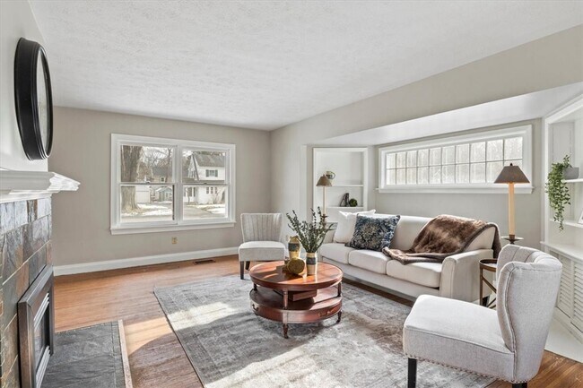 Building Photo - 43 Buffard Dr