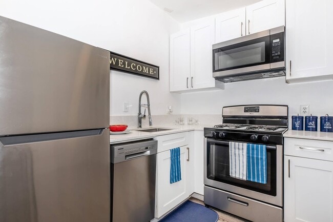 Floorplan - Vertical North Apartments