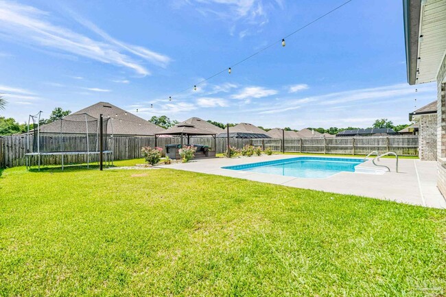 Building Photo - 6076 Cherry Hill Cir