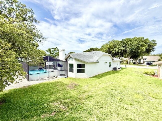 Building Photo - 13642 Dunwoody Ct
