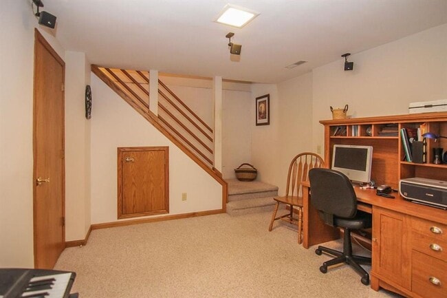 Building Photo - 2506 Scenic Ridge Dr