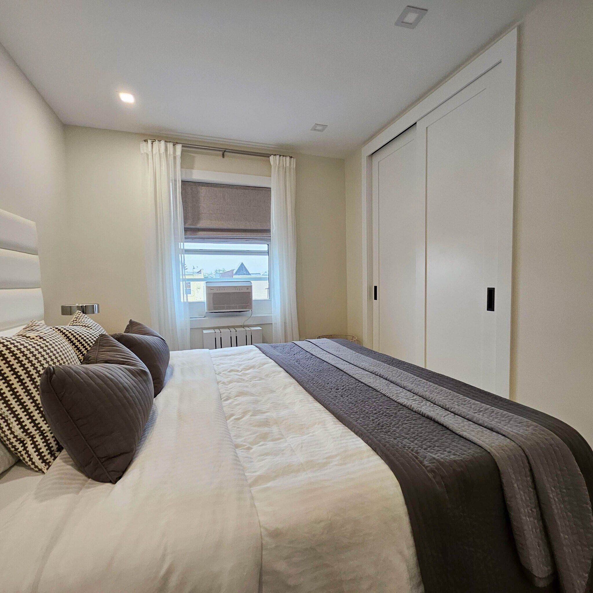 Building Photo - 3239 46th St