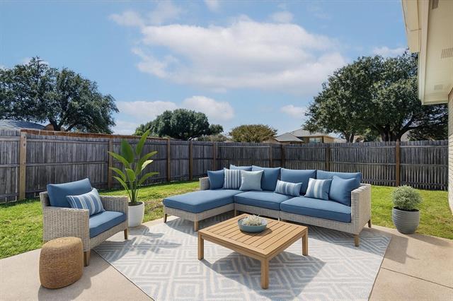 Building Photo - 1712 California Trail