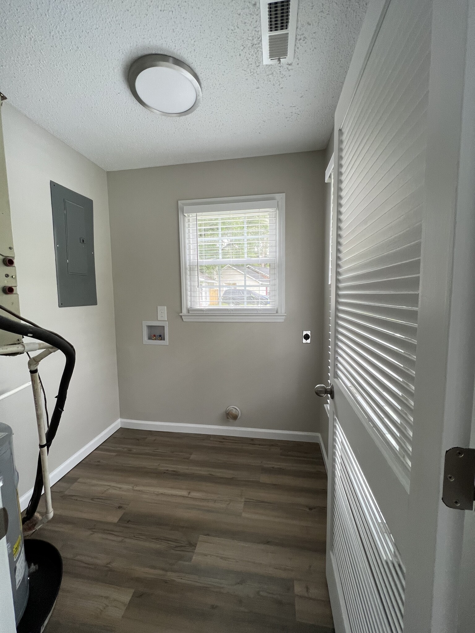 Building Photo - 1508 Tramway Ct