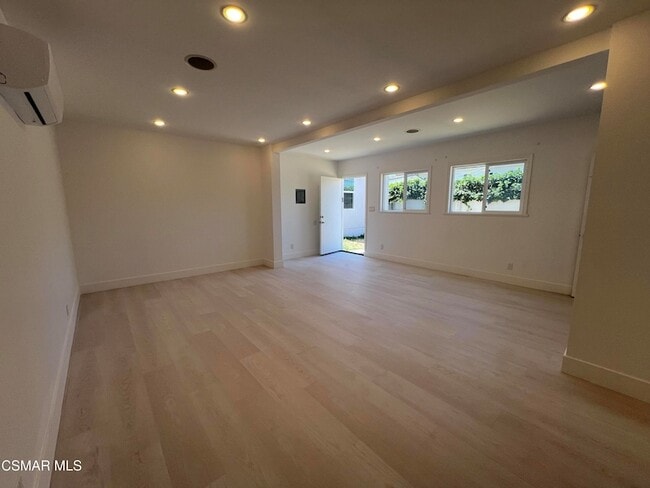 Building Photo - 4934 Enfield Ave