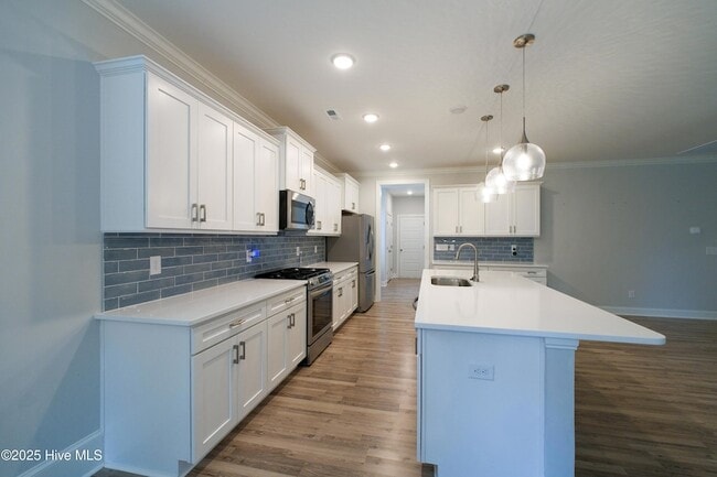 Building Photo - 275 Sailor Sky Wy