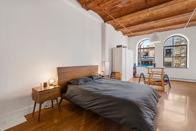 Building Photo - 717 Atlantic Ave