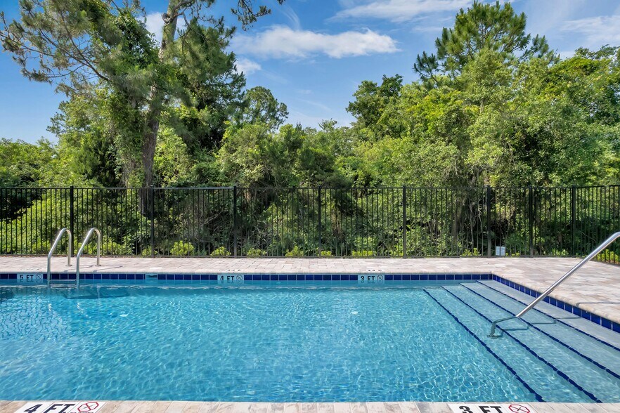 Building Photo - 120 ORMOND GRANDE Blvd