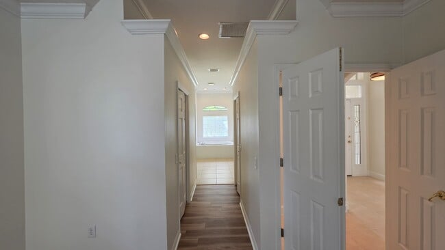 Building Photo - 5028 Ashington Landing Dr