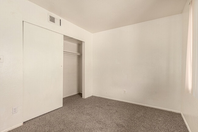 Building Photo - 53 N San Jose