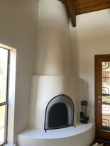 Building Photo - 1464 Avenida de las Americas