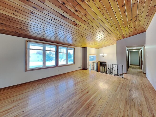 Building Photo - 9241 34th Ave N