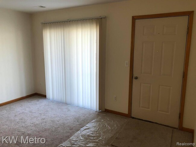 Building Photo - 24057 Wedgewood Cir