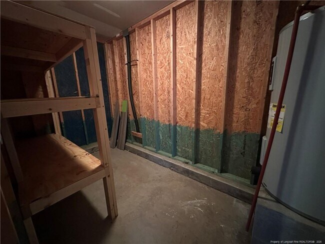 Building Photo - 2120 St Nicholas Dr