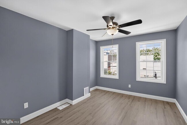 Building Photo - 3053 Janney St
