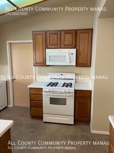 Building Photo - 39636 Knollridge Dr