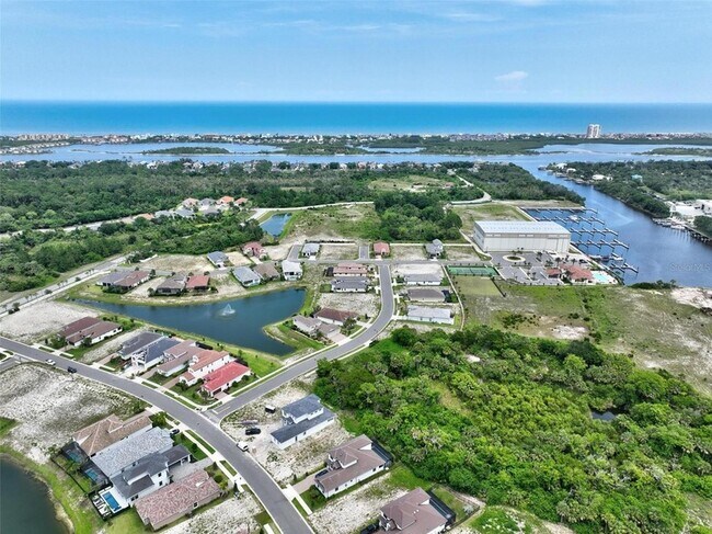 Building Photo - 128 Del Palma Dr