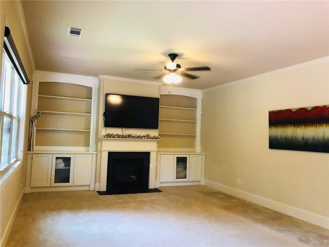 Building Photo - 550 Nichols View Way