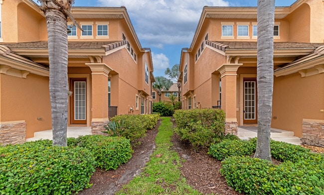 Building Photo - 5519 Napa Dr
