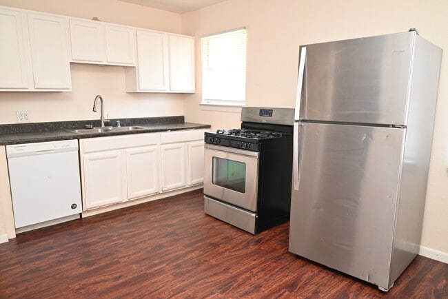 Building Photo - 1421 Harrison St